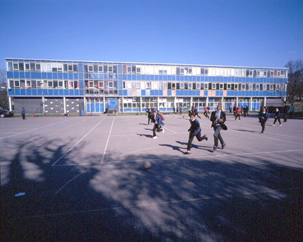 Kingsdale School before the transformation.